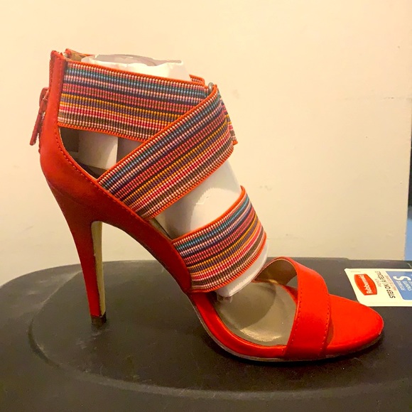 Brand new never use size 7 leather material - Picture 2 of 4